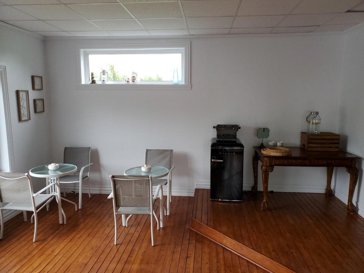 La Gentilhommiere Motel Saint-Simeon  Bagian luar foto